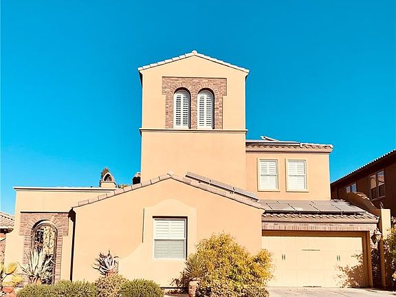 2nd image of 472 Punto Vallata Dr