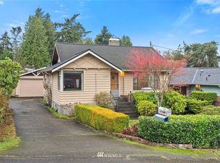 9227 26th Ave NW, Seattle, WA 98117