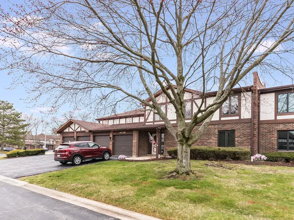 9728 Mill Ct E APT E2, Palos Park, IL 60464