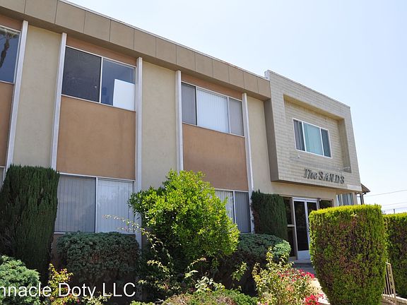 3rd image of 13414 Doty Ave APT 3
