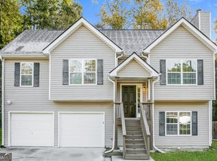 6890 Brown Dr S, Fairburn, GA 30213