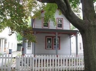 1860 W 44th St, Cleveland, OH