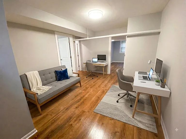 1222 W Rosemont Ave #1 — Photo 3