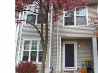 502 Benham Ct, Newark, DE 19711