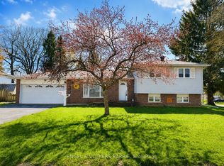 644 Algonquin Dr, Midland, ON L4R4R4