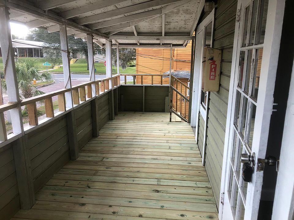 Covered Porch