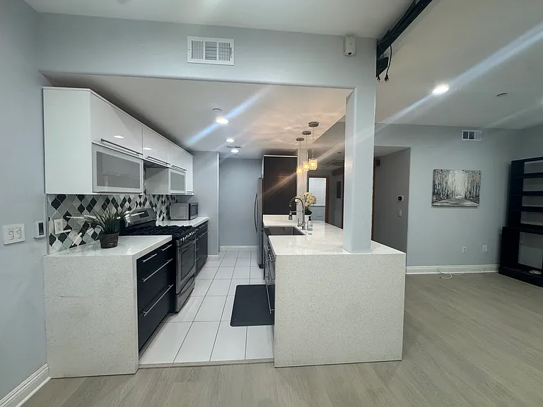 17230 Newhope St #109 — Photo 3