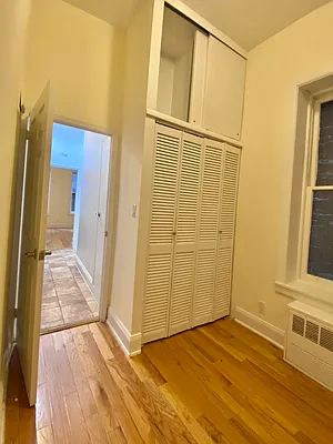 Rented by Waverly Realty Associates | media 10