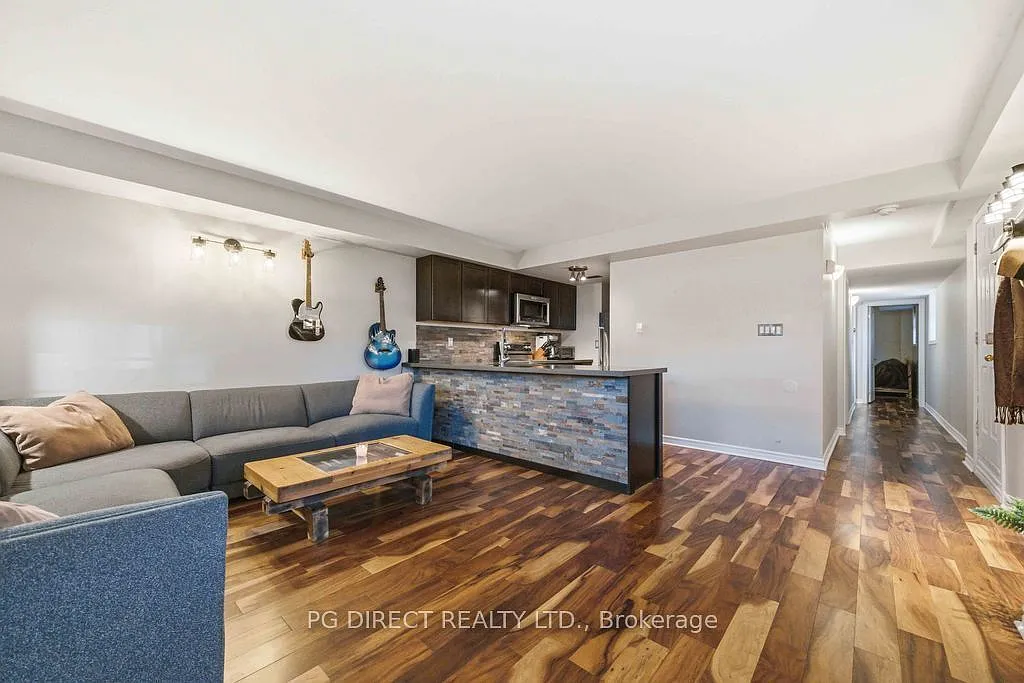 2 bed, $3,000 — Photo 2