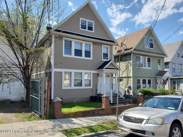 12 Dubois Ave, Staten Island, NY 10310