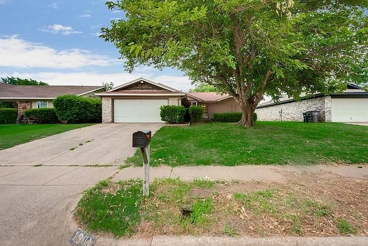 1st image of 1901 Whittenburg Dr