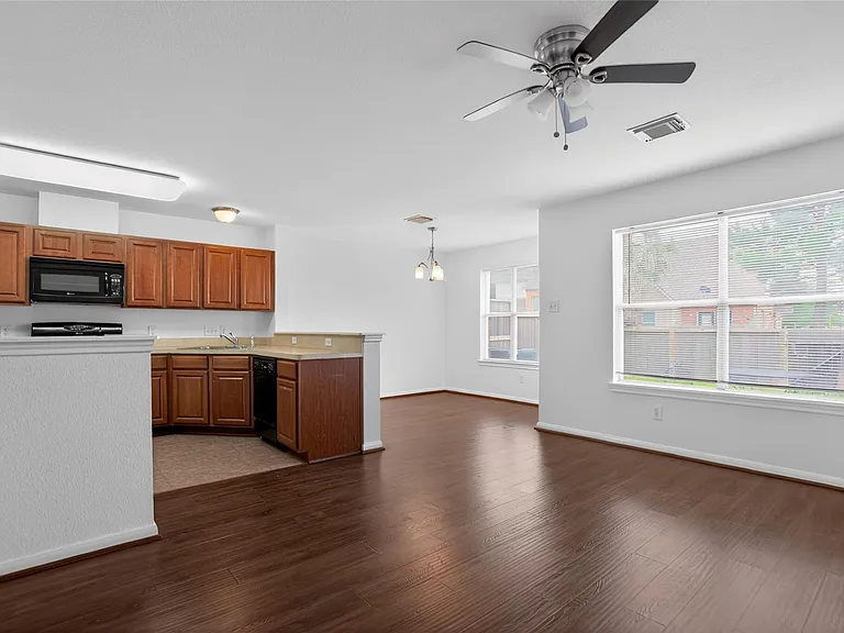 1618 Grable Cove Ln — Photo 8