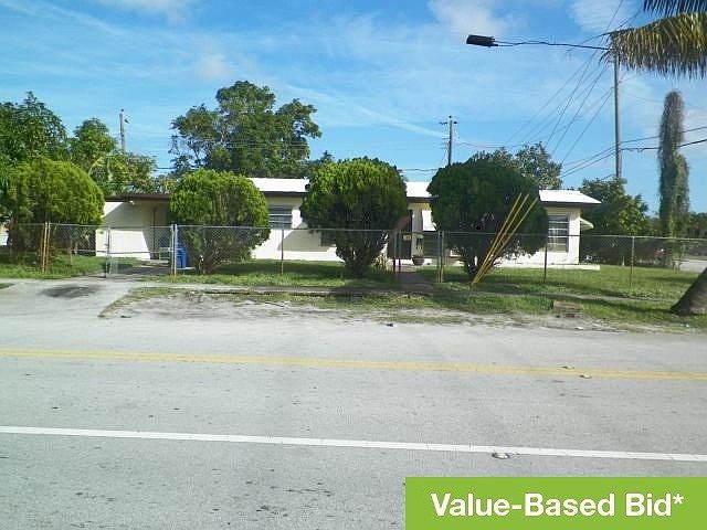 1st image of 1900 NW 12th Ave