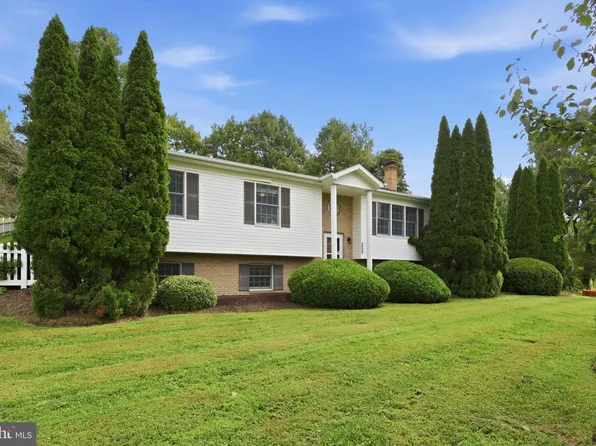 4507 Remount Rd, Front Royal, VA 22630