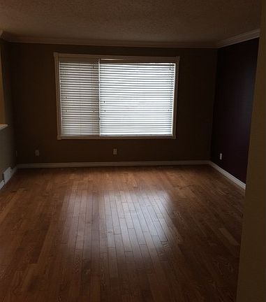 4th image of 1755 Rupert St