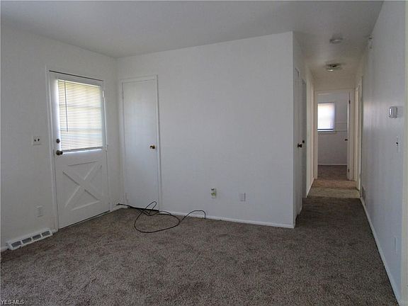 4th image of 2058 G St