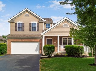 4575 Grand Strand Dr, Grove City, OH 43123