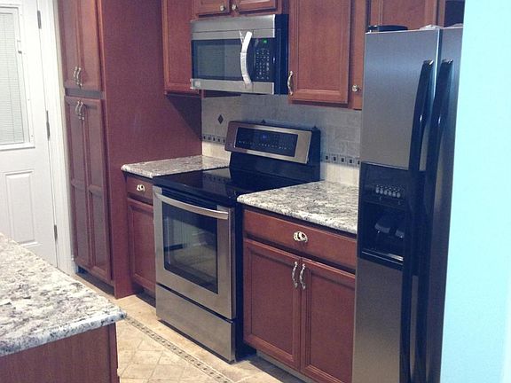 5th image of 9382 Bay Colony Dr APT 1N