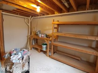 2810 Sandpiper Ln, Racine, WI 53402