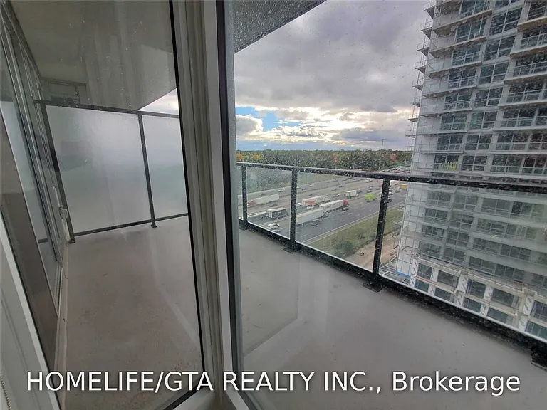 85 McMahon Dr #1508 — Photo 16