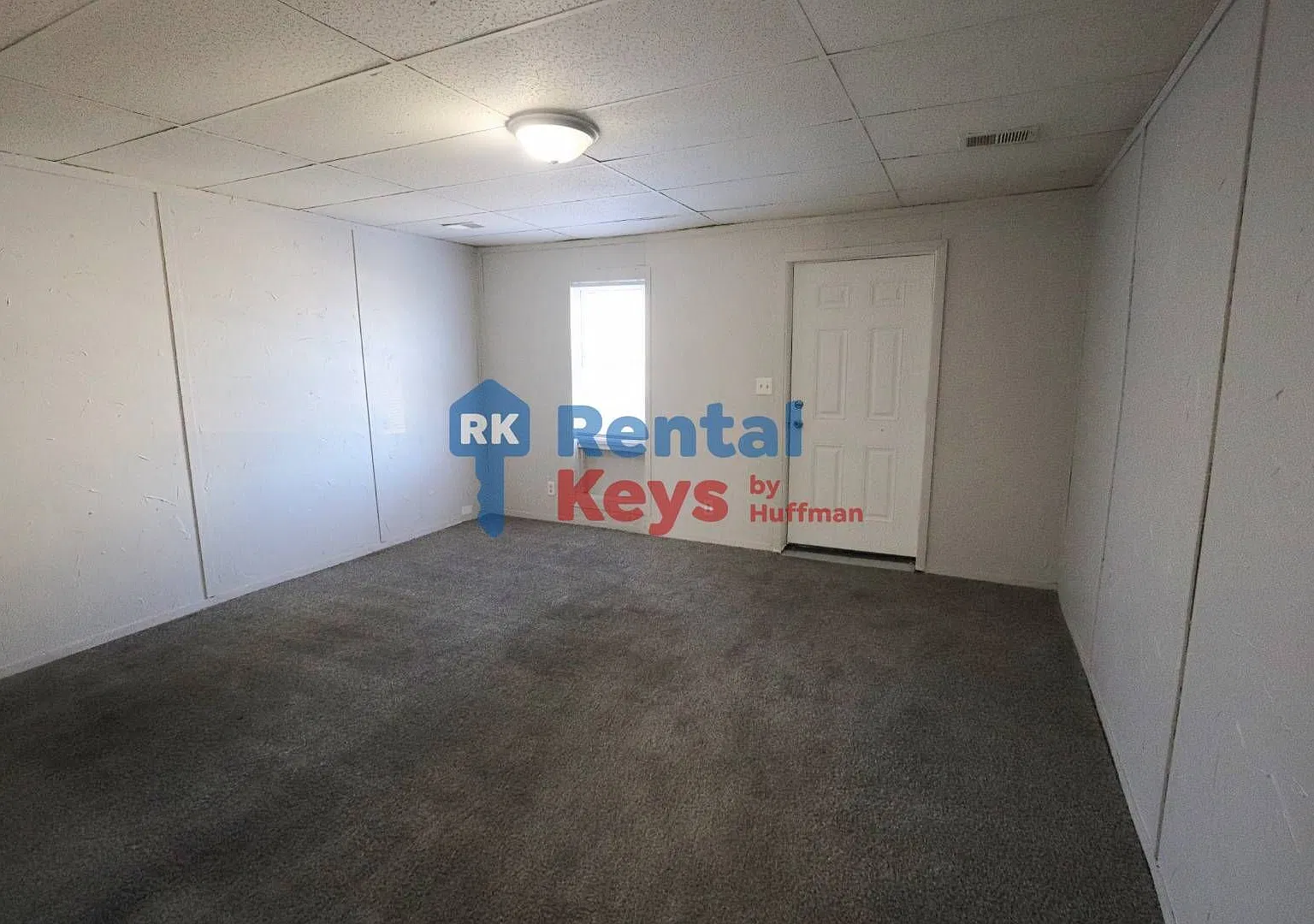 920 West Columbia Street — Photo 3