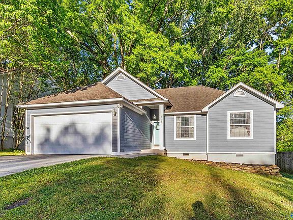2nd image of 147 Rebecca Pines Dr