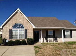 988 Tom Hailey Blvd, La Vergne, TN 37086