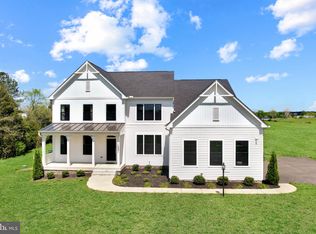 12881 Aden Rd, Nokesville, VA 20181