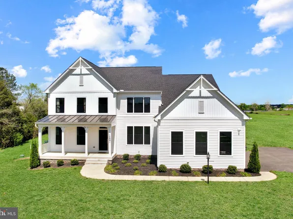 12881 Aden Rd, Nokesville, VA 20181