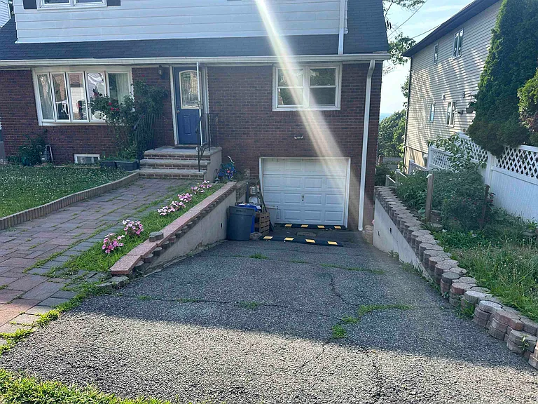 777 Oakwood Ln — Photo 18