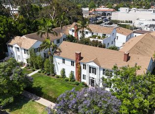 501 Avondale Ave #13008, Los Angeles, CA 90049