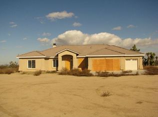 6942 Del Rosa Rd, Phelan, CA 92371
