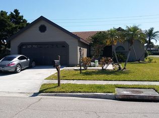 3501 65th Avenue Cir E, Sarasota, FL 34243