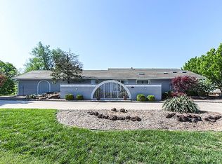 13601 E North Point Dr, Wichita, KS 67230