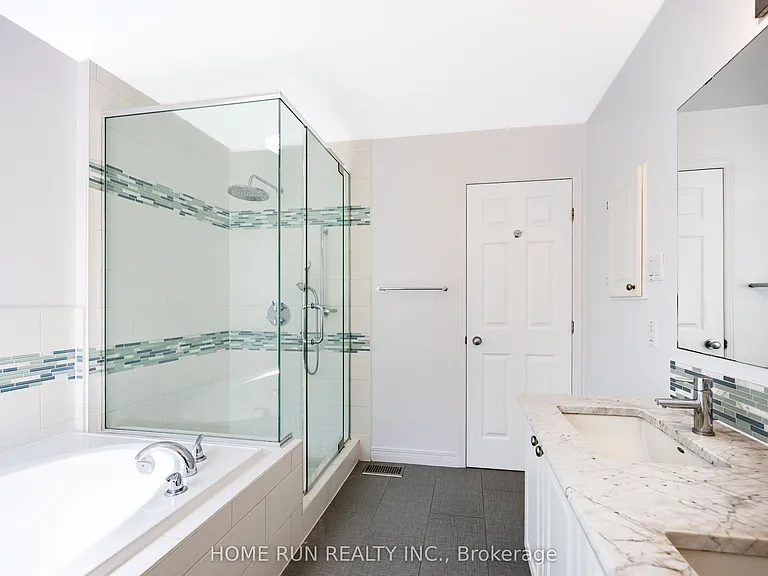 281 Goldridge Dr — Photo 32