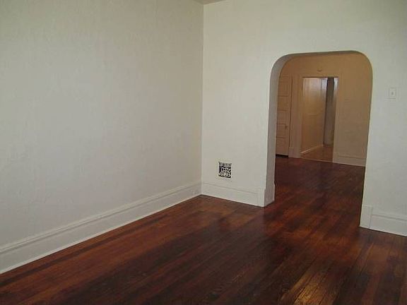 3rd image of 4102 Michigan Ave