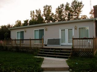 2135 Pipestone Lake Dr, Eau Claire, MI 49111