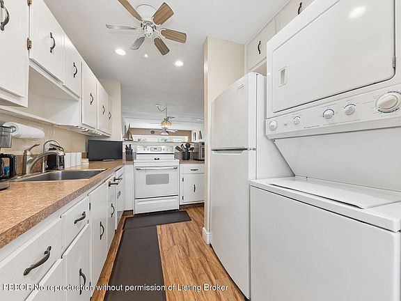 4th image of 1060 Citrus Way APT 204