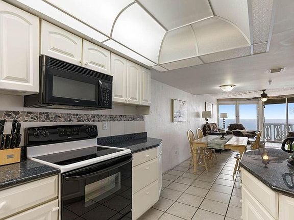 5th image of 1051 OCEAN SHORE BOULEVARD #1404