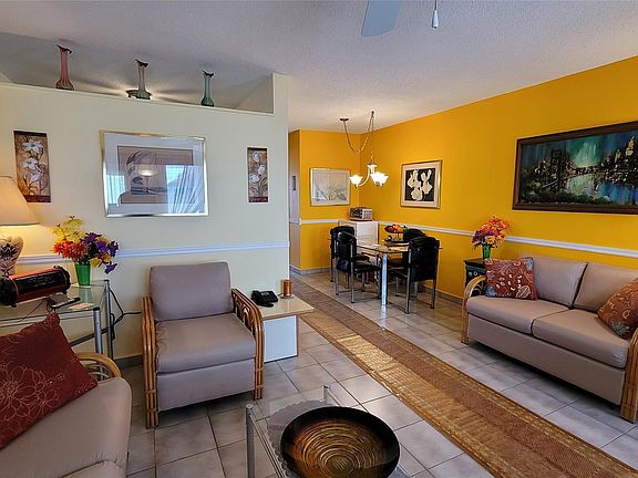 3rd image of 15610 NE 6th Avenue #42c