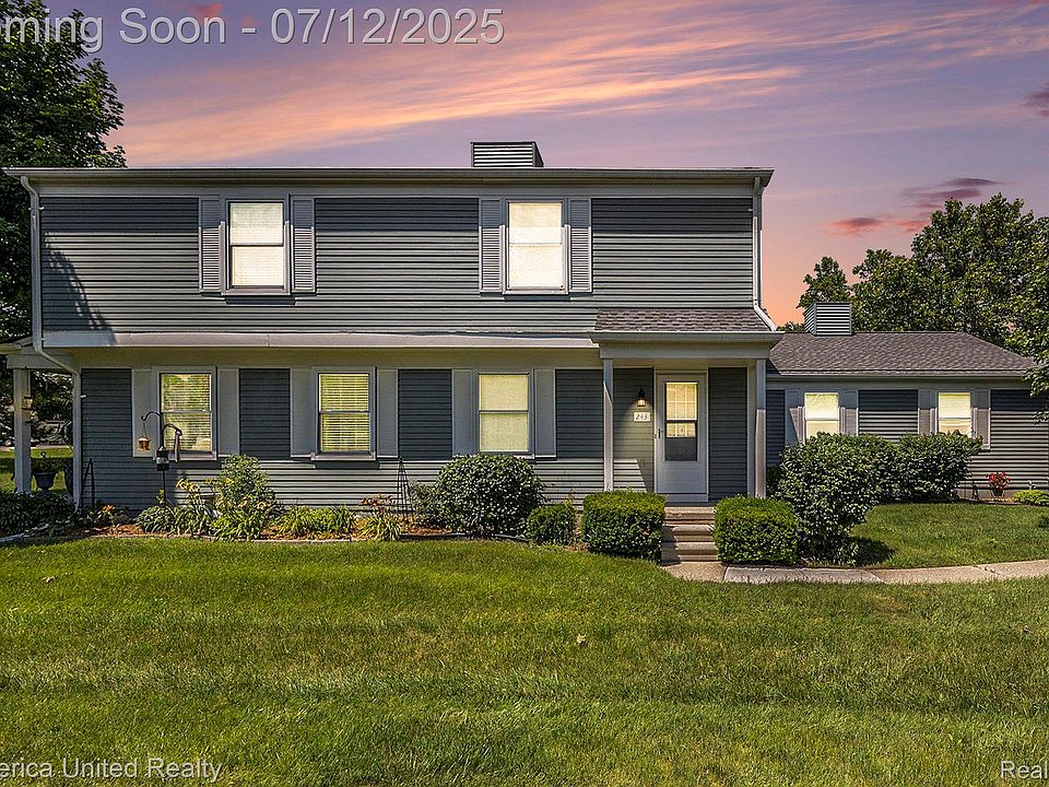 1st image of 243 Aqueduct Dr