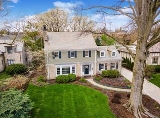 343 S Roosevelt Ave, Columbus, OH 43209