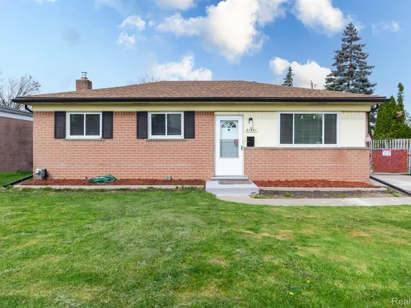 31341 Hayes Rd, Warren, MI 48088