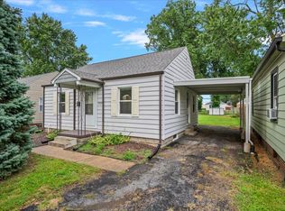 2928 S 4th St, Southern View, IL 62703