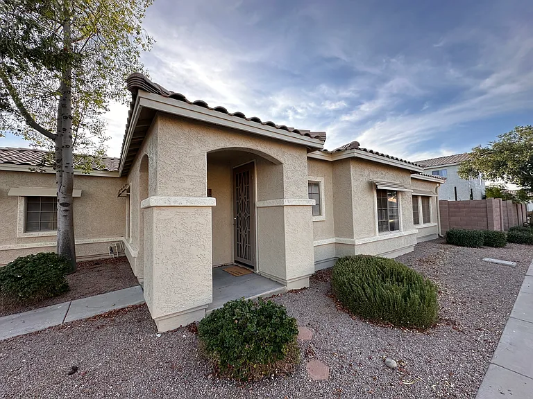 6420 S Nash Way — Photo 2