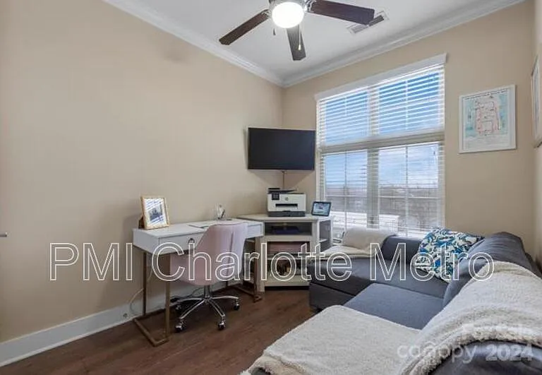1101 W 1st St #311 — Photo 9