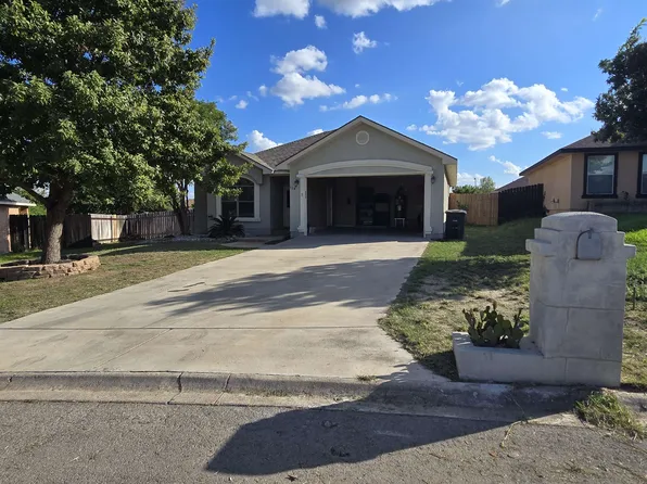 104 Painted Rock, Del Rio, TX 78840