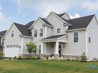 107 Barton Creek Dr, Perrysburg, OH 43551