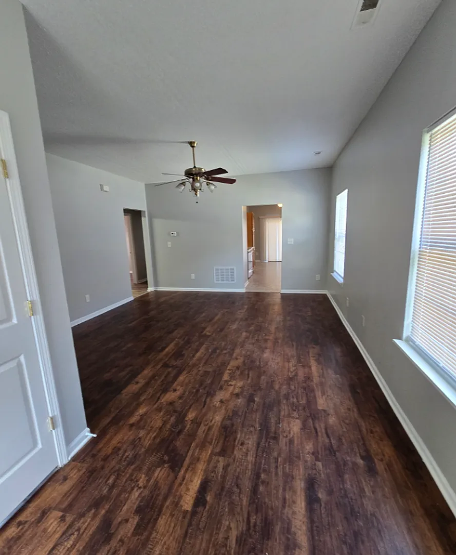 Westside Beautiful Updated 3 Bedroom Home near Raceway Rd and E County Rd 100 S — Photo 2