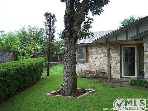 1st image of 5801 Deer Lake Dr